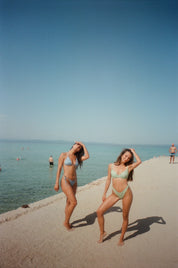 SARA UNDERWIRE BIKINI TOP