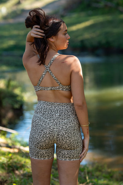 TORI TWIST SPORTS CROP