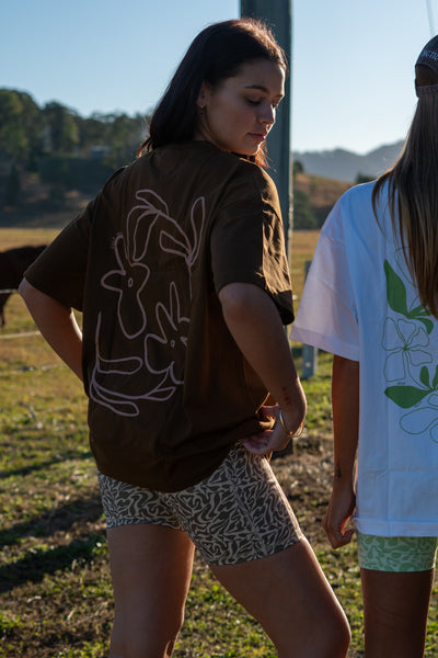 ZIMI OVERSIZED UNISEX T-SHIRT